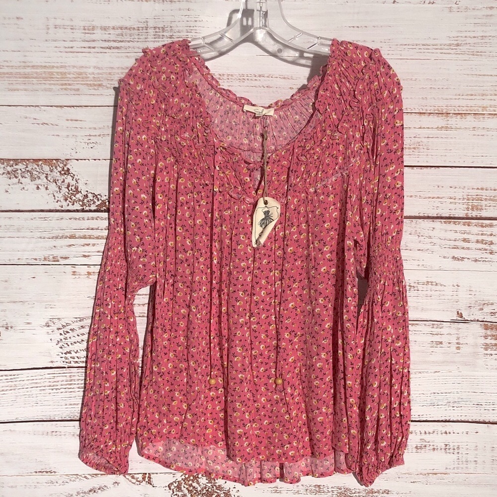 Easel Pink Floral Blouse NWT size small/medium oversized